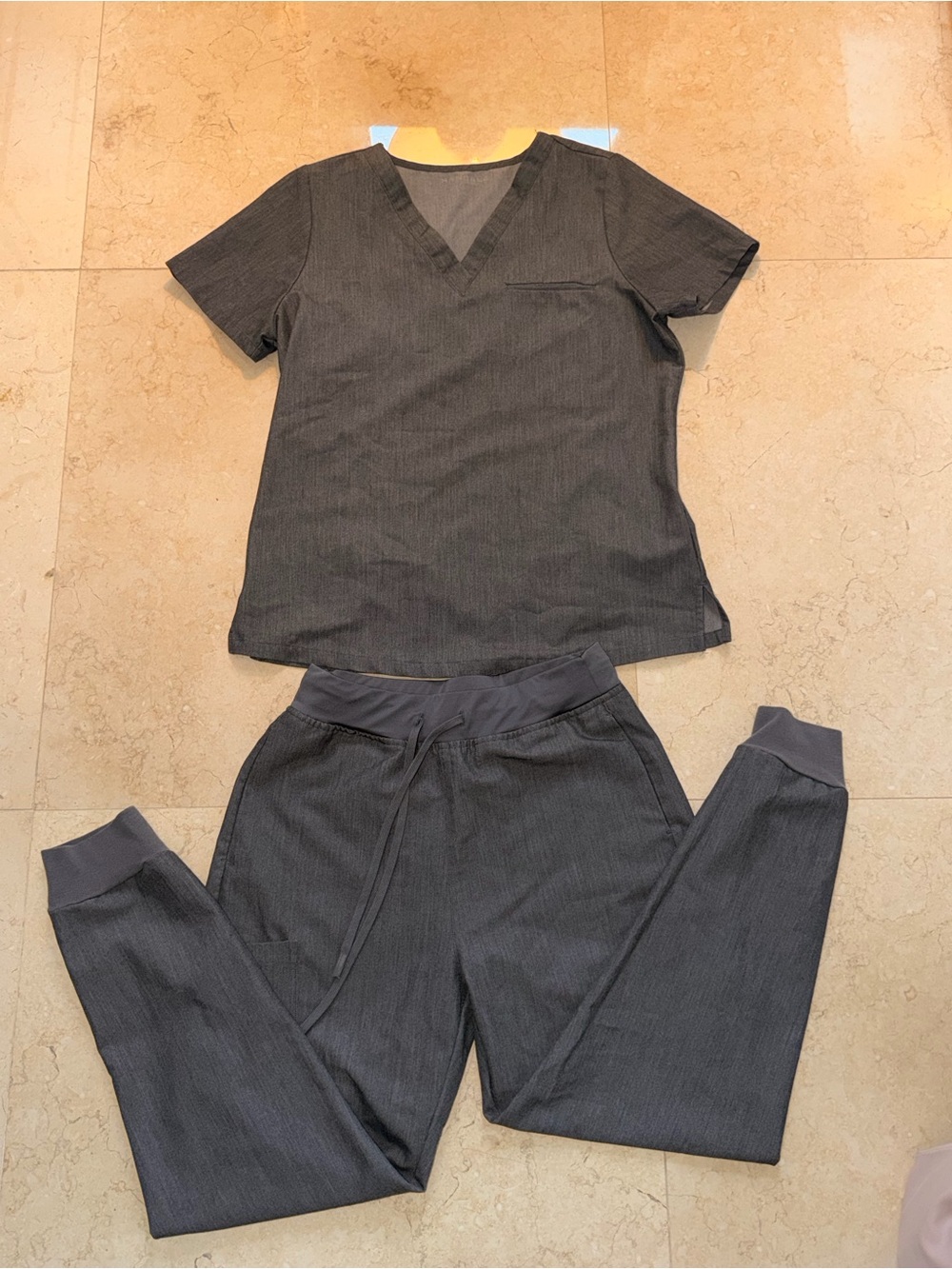 Mandala Jogger Scrub Set